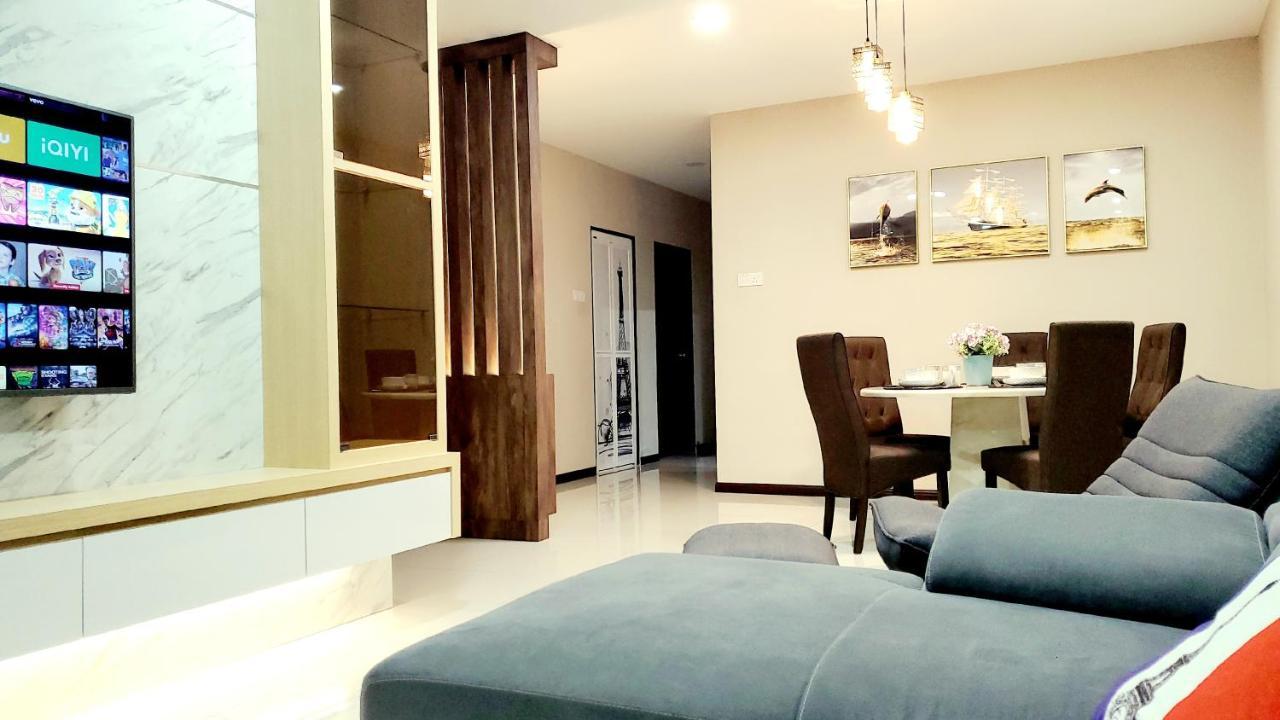 Waterpark Manhattan 3br 8pax Vacation By Empire Pangsapuri Ipoh