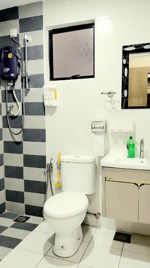 Waterpark Manhattan 3br 8pax Vacation By Empire Pangsapuri *