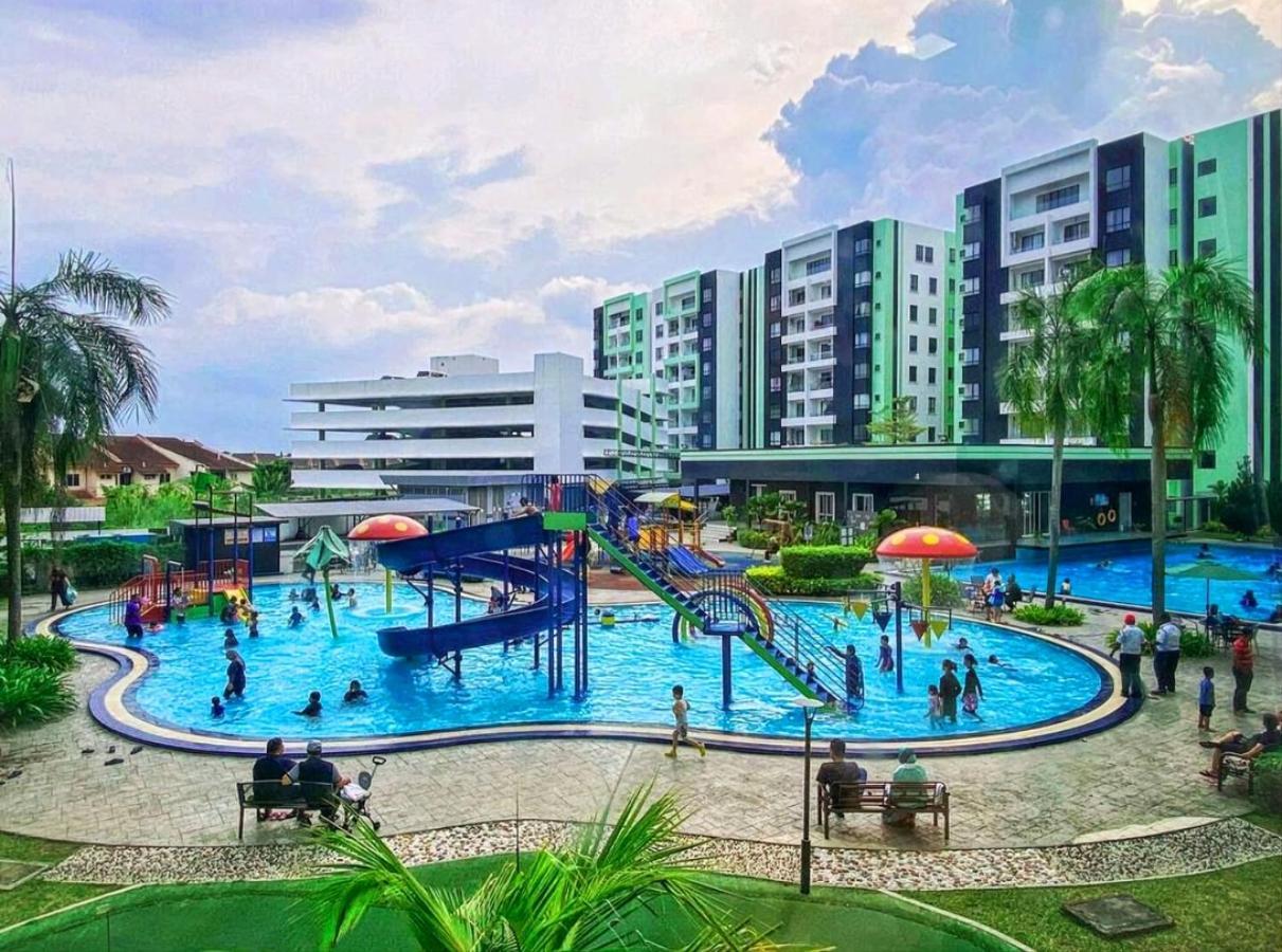 Waterpark Manhattan 3br 8pax Vacation By Empire Pangsapuri Ipoh
