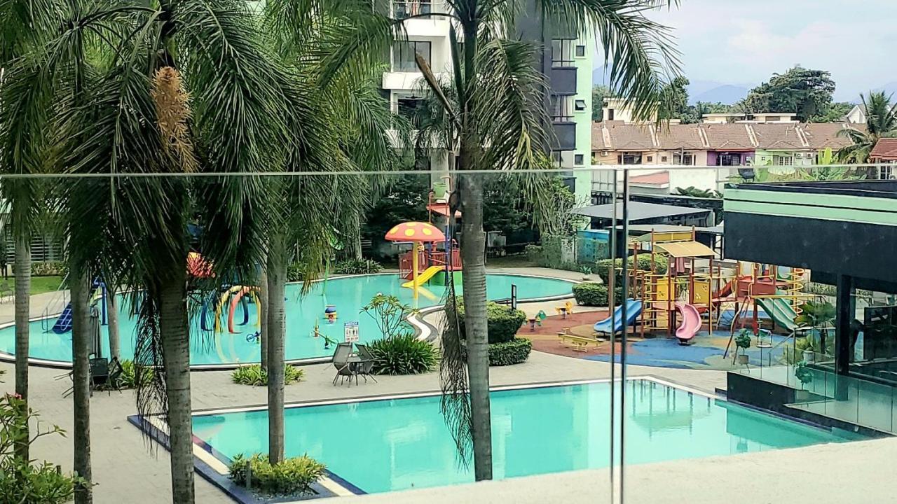 Waterpark Manhattan 3br 8pax Vacation By Empire *