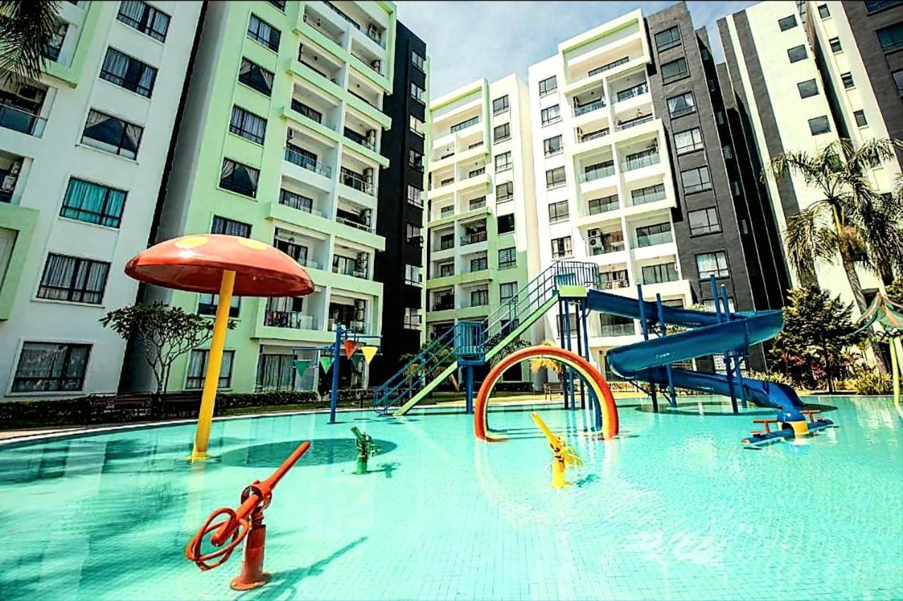 Waterpark Manhattan 3br 8pax Vacation By Empire *